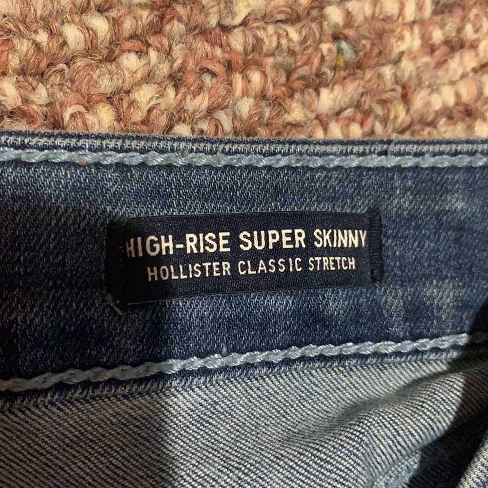 High Rise Skinny Jeans - Picture 4 of 4